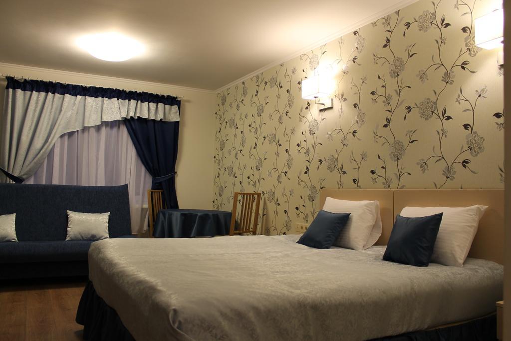 Country Club Festivalny Hotel Rakaw Habitación foto